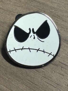 5/$25 Disney‎ Nightmare Before Christmas Jack Skellington Pin
